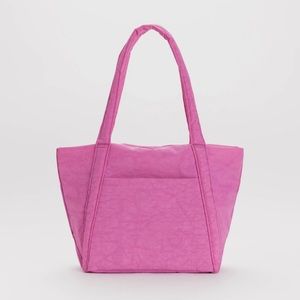 BAGGU Mini Cloud Bag in Extra Pink